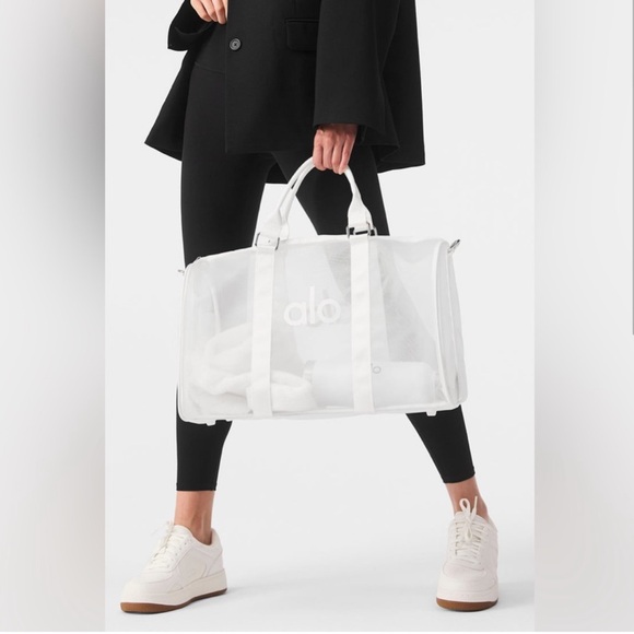 NWT ALO YOGA White Sheer Duffle Sport Travel Large Bag - Picture 1 of 9